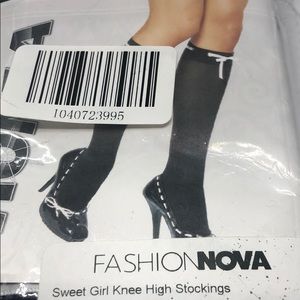 Knee high stockings